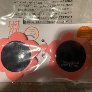 Brand new children’s sunglasses.